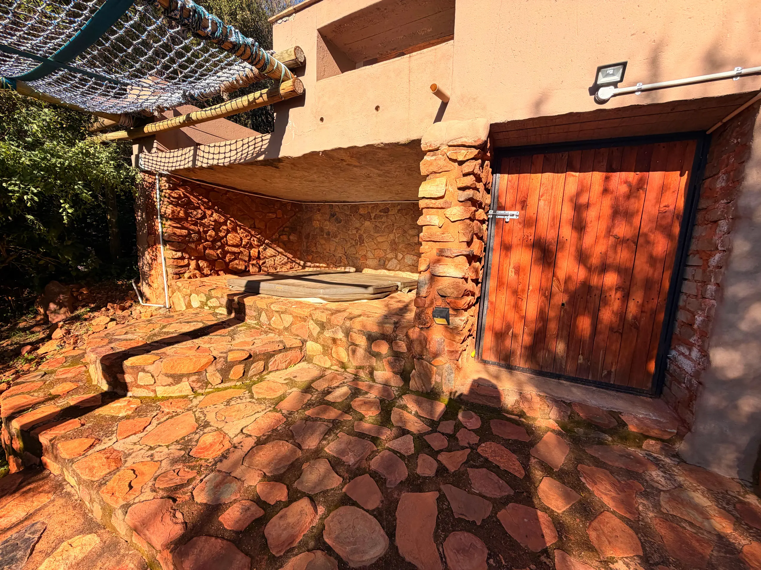 Goldeneye Chalet — photograph 4