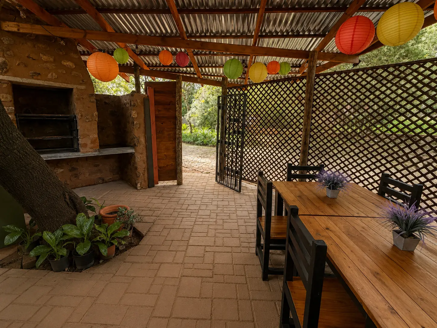 Firefly Cabin — photograph 5